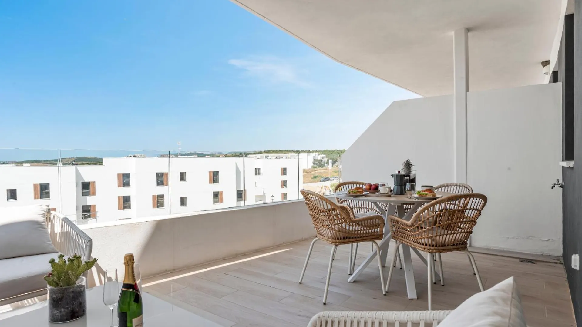Estepona Beach Getaway 2Br Apartment W Sea View